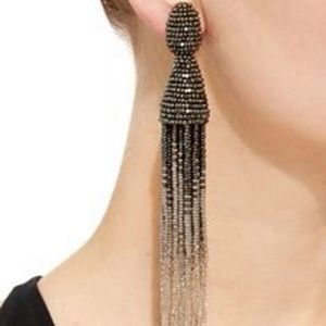 Oscar De La Renta Drop clip on Earrings